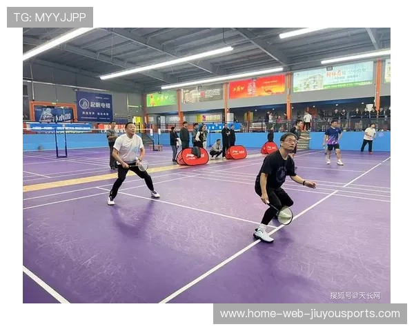 羽毛球双打配合细节：默契来自于训练吗？