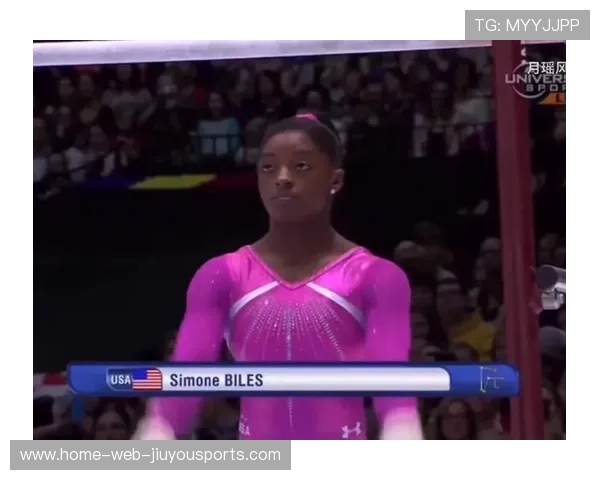 美国体操名将拜尔斯再度挑战高难度动作，美国体操队医 拜尔斯